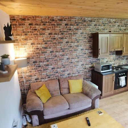 The Snug Apartamento Letterkenny Exterior foto