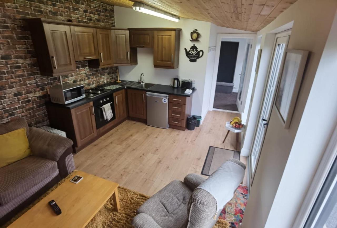 The Snug Apartamento Letterkenny Exterior foto