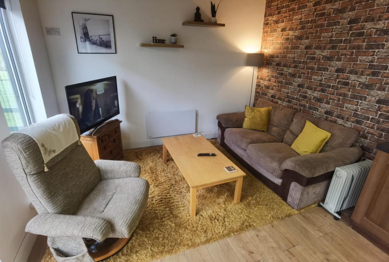 The Snug Apartamento Letterkenny Exterior foto